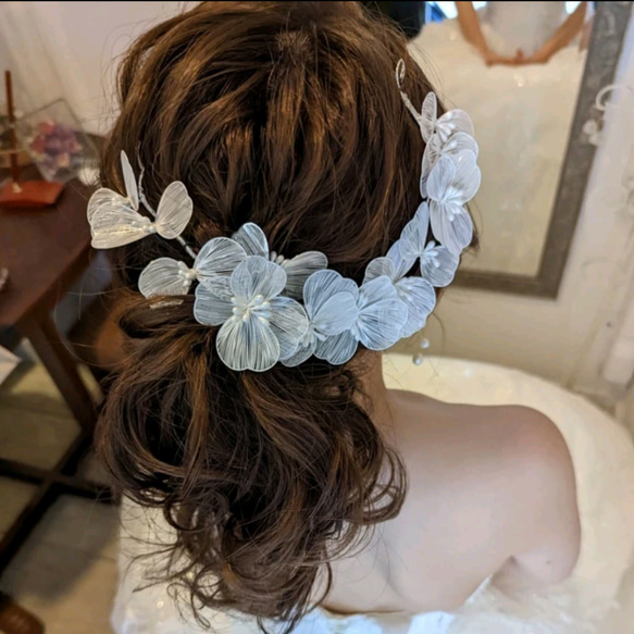 ホワイト シルバー ヘアアクセサリー 小枝 ヘッドドレス 花嫁 結婚式 ウェディング ブライダル 髪飾り 成人式 卒業式 10枚目の画像