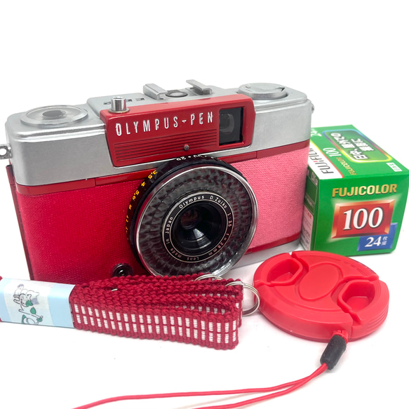 OLYMPUS オリンパス　PEN EE-2 コンパクトフィルムカメラ リメイク 23-029 リメイクカメラ OLYMPUS PEN-EE2（レッド・ピンク）（レッド