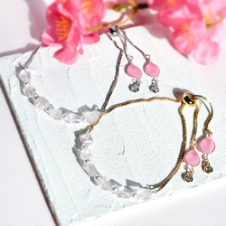 -風雅-  ローズクォーツと揺れる桜の花びらブレスレット 3枚目の画像