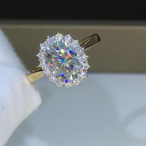 newデザイン】輝くオーバルモアサナイトダイヤモンドリングK18