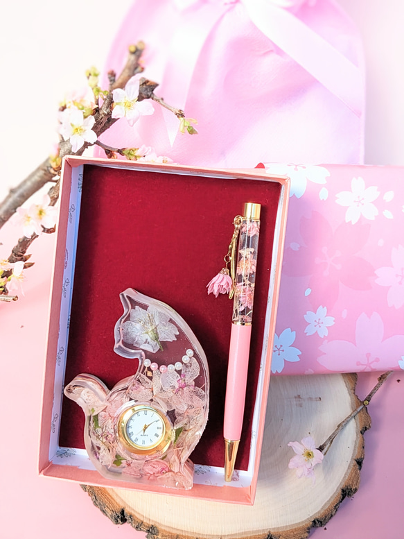 桜入り　猫時計　と選べるボールペンセット   Creema春の福袋　　母の日も 1枚目の画像