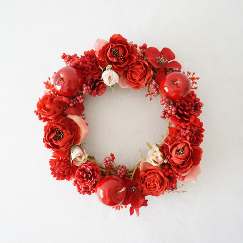 Creema限定】赤いフラワーリース〜絆〜 リース hanahi.flower 通販