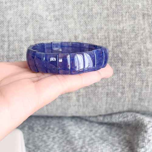 天然無処理　ラリマー  デザイン　バングル
N588 天然無処理ラリマー デザインバングル