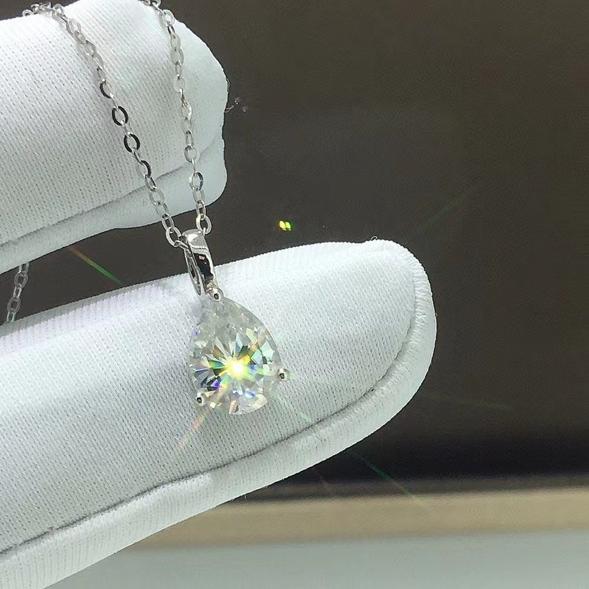 モアサナイト ネックレス K18WG ネックレス・ペンダント Worldstone
