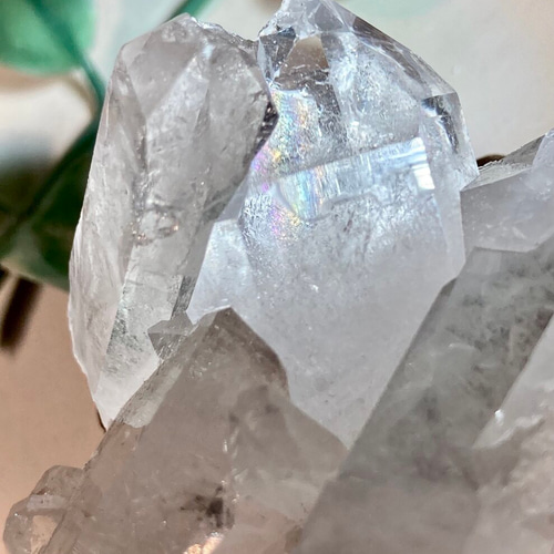 シルバールチル内包✨ レインボー ブラジル・ミナスジェライス州 水晶