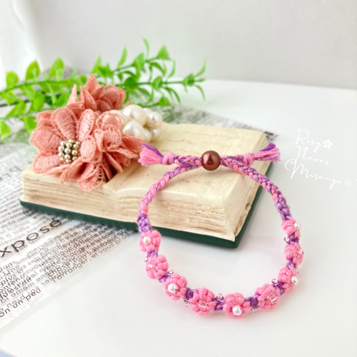 ミハエルネグリン　ブレスレット　ピンク　花モチーフ　フリンジ　美品 ミハエルネグリン ブレスレット ピンク 花モチーフ フリンジ 美