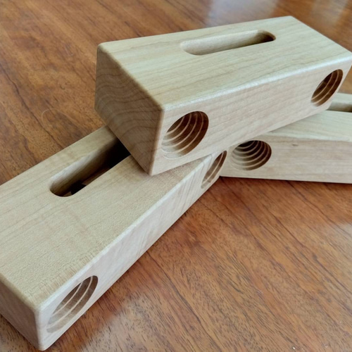 【展示用】スマホ用バックロードホーン型スピーカー 展示用】スマホ用バックロードホーン型スピーカー