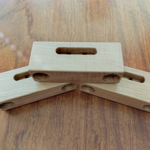 数量限定 楓！ 携帯木製スピーカースタンド（バックロードホーン型