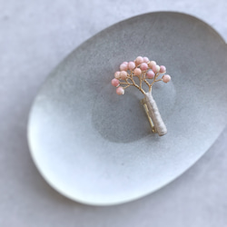 creema限定　桜のミニブローチ / クイーンコンクシェル 母の日　ギフト 14枚目の画像