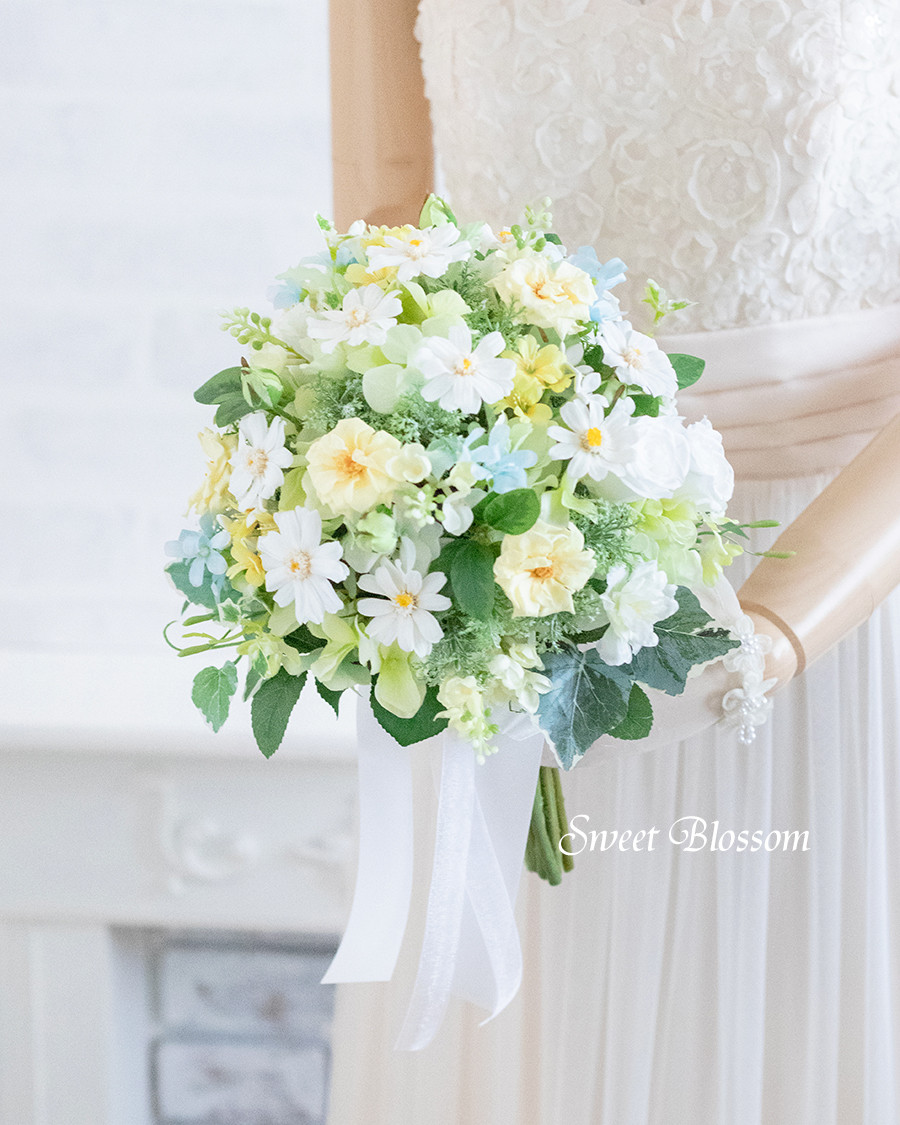 【オーダーメイド】プリザーブドフラワーのクラッチブーケ＆ブートニア