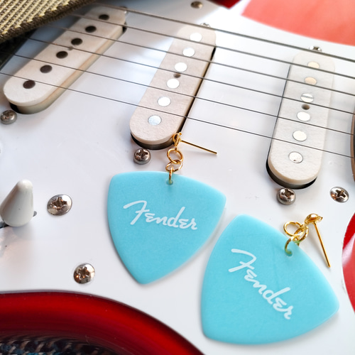 フェンダー ピックピアス/イヤリング〚みずいろ〛Fender 音楽 