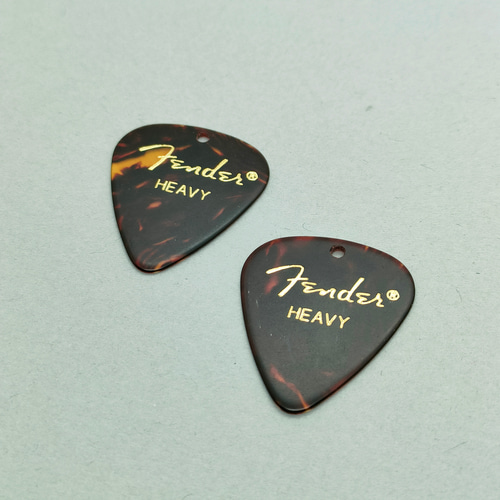 再販!!】フェンダー ピックピアス/イヤリング〚シェル〛Fender 音楽 