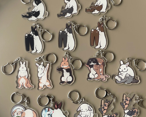うさぎの変身シリーズ アクリルキーホルダー その他アクセサリー