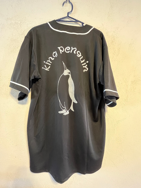 ペンギン柄　アスレチック　メンズ　ベースボールシャツ 3枚目の画像