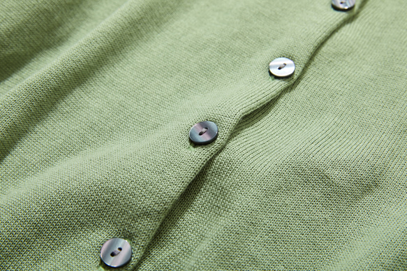 「No.1」可靠 ♪ 幸福舒適簡約設計棉質開襟衫長袖淺綠色 230301-2 第7張的照片