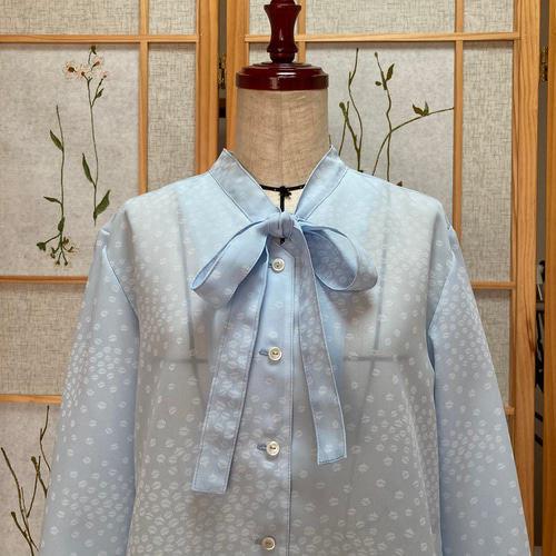 ☆長襦袢リメイク☆ボウタイのシャツブラウス (ペイルブルー