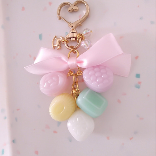 5月末まで受注※※ゆめかわ春色パステルドロップキャンディキーホルダー 
