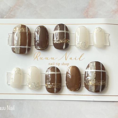 ブラウン&ホワイト チェック柄ネイルチップ ネイルチップ（つけ爪