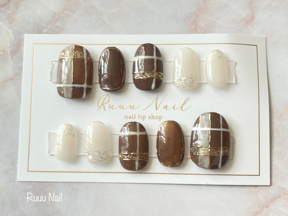 ブラウン&ホワイト チェック柄ネイルチップ ネイルチップ（つけ爪