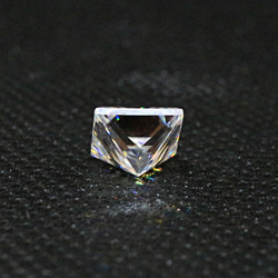 AG-L-152 人工宝石 ルース 素材 モアサナイト 約2.82ct 3枚目の画像