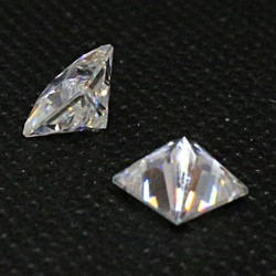AG-L-153 人工宝石 ルース 素材 モアサナイト 約2.84ct 2枚目の画像