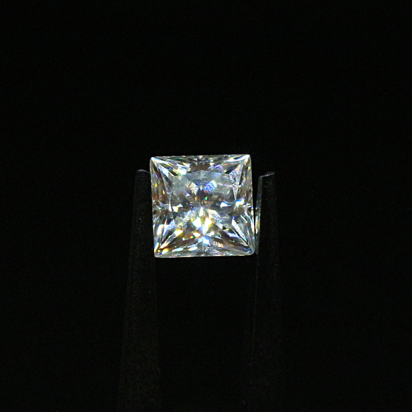 AG-L-153 人工宝石 ルース 素材 モアサナイト 約2.84ct 3枚目の画像
