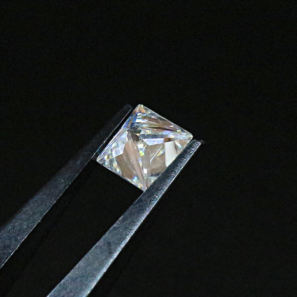 AG-L-154 人工宝石 ルース 素材 モアサナイト 約2.85ct 7枚目の画像