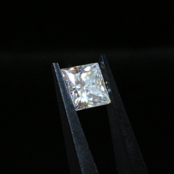 AG-L-155 人工宝石 ルース 素材 モアサナイト 約2.9ct 6枚目の画像