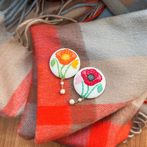 Poppy Poppy 刺繡胡桃木紐帶胸針/髮帶 PlantsPlanet 第4張的照片