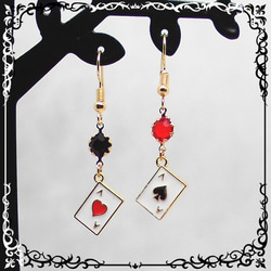 クアラントット　ピアス　カルテ　agete　トランプモチーフ クアラントット ピアス カルテ agete トランプモチーフ クアラントット