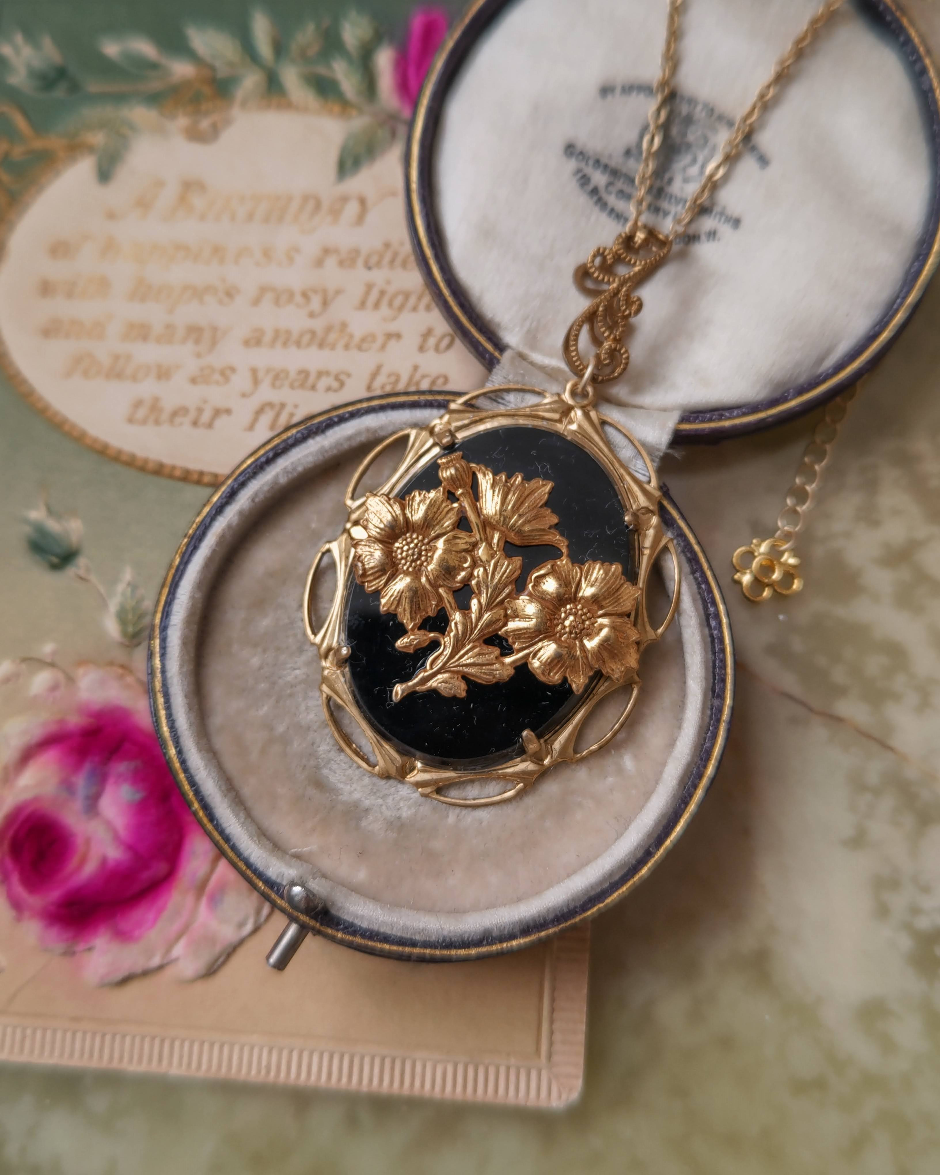 ミリアムハスケル　Brass  フラワーデコラティブペンダントB