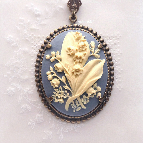 幸せの花 すずらんカメオ 40×30mm Lily of the Valley Cameo 幸せの花 すずらんカメオ 40×30mm Lily of the Valley Cameo