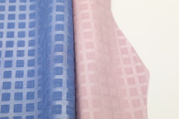 【 Creema限定sale！！ 】イタリアン産キッドスエード ：パール系 フィルム＆型押し加工（水色）：28DS 5枚目の画像