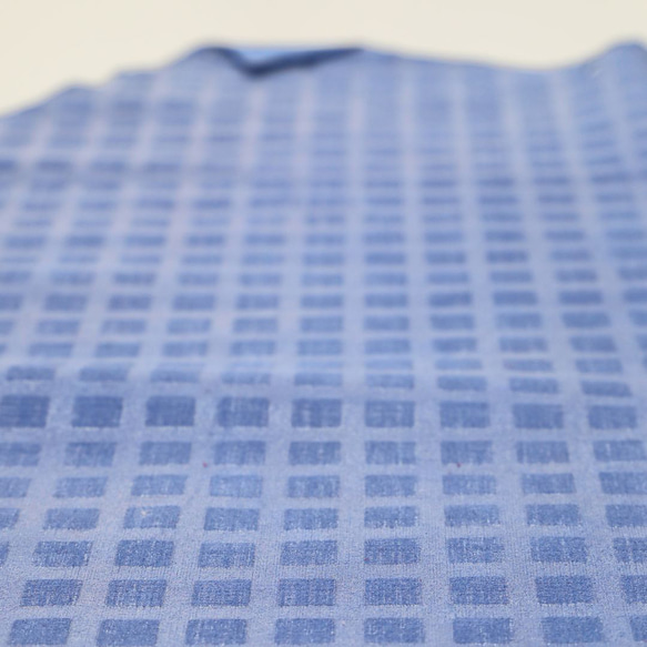 【 Creema限定sale！！ 】イタリアン産キッドスエード ：パール系 フィルム＆型押し加工（水色）：28DS 4枚目の画像