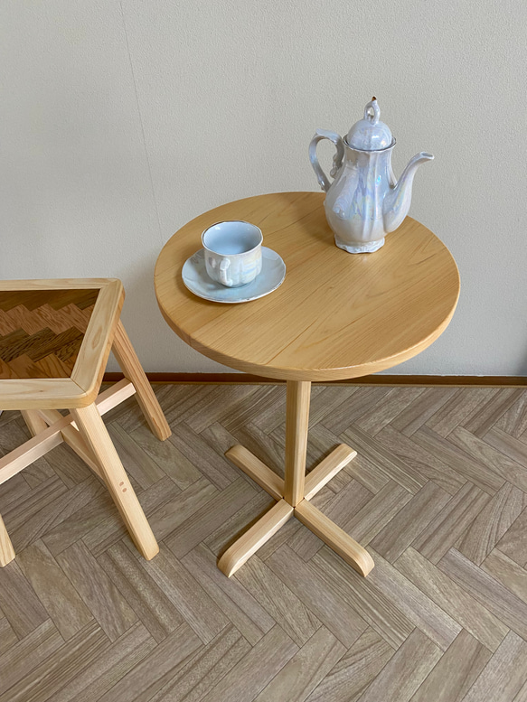 木製サイドテーブル（ヒノキ）【受注製作販売】 1枚目の画像