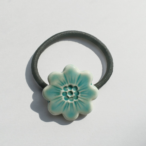 陶器のアクセサリー アネモネ ヘアゴム/ブローチ/ポニーフック/帯留め