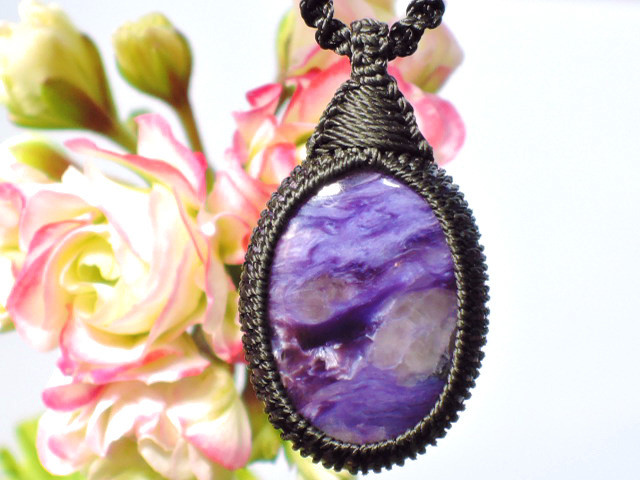 ★エンジェルシリカ29ct★チャロアイト★天然石ネックレス★ナチュラルヒーリングストーン★ビーズ アパタイトマクラメ編み