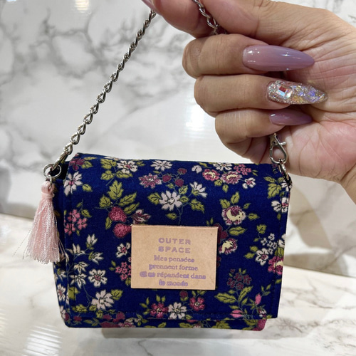 チェーン付きバッグチャーム❤️ポケットティッシュサイズ/ナプキン