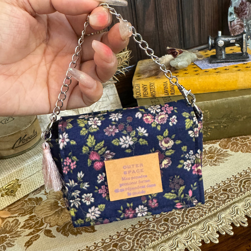 ノベルティ　バッグチャーム　キーホルダー　ミニバッグ　ミニポーチ 楽天市場】ミニ バッグ キーホルダー ハンドバッグ 本革 3色 バッグ型