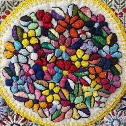 SOLD 刺繍とパッチワークのレトロチックなバック トートバッグ
