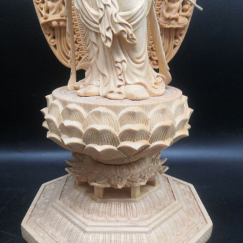 修縁堂】彫刻仏像 勢至菩薩立像 八角蓮華丸台座 木彫 縁起物