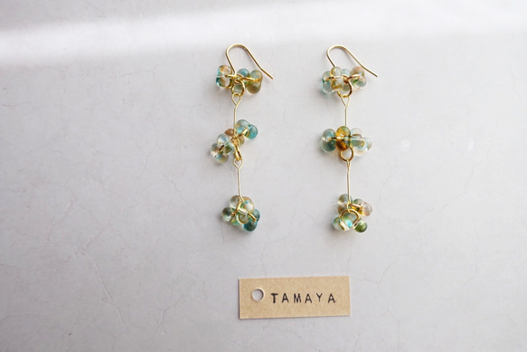 チェコビーズのピアス/イヤリング ピアス（フック・チェーン