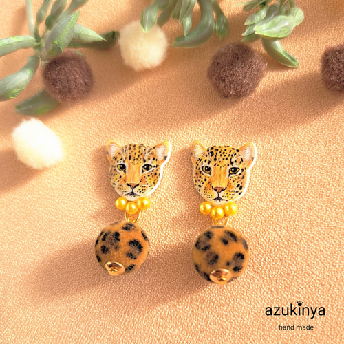 受注生産】裏まで可愛い♪おすまし豹のお洒落な豹柄フロッキービーズ  