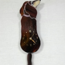 K-Aso様オーダー品　ミニチュアダックスフンドのしっぽ振り時計(茶色ガラスタイプ) 1枚目の画像