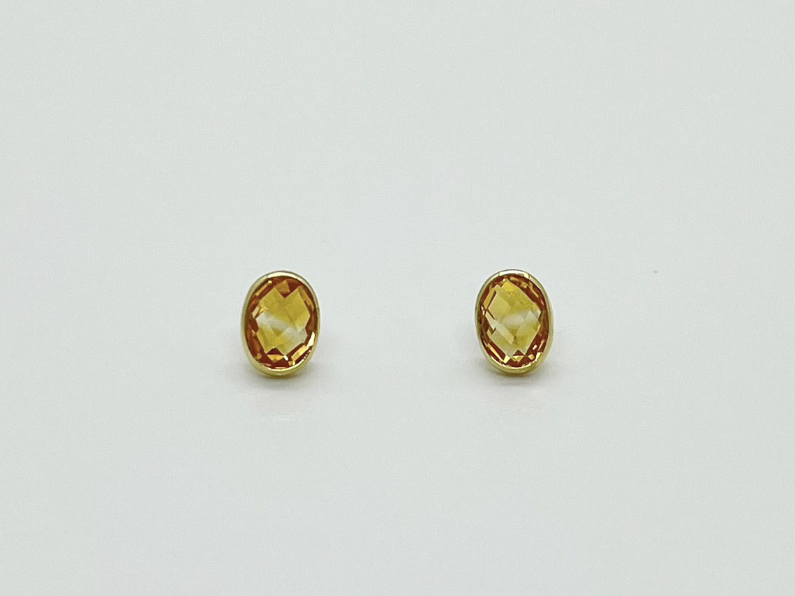 K18シトリンピアス