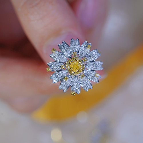 花モチーフ 天然ダイヤモンドリングk18 指輪・リング パール大好き