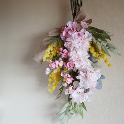 八重桜 桃花 ミモザのスワッグ ❁ お花見 誕生日 母の日 アートフラワー Creema限定 8枚目の画像