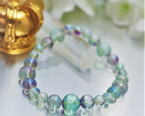 強い守護と癒しの石～神秘的 フローライトオーラ（蛍石） 内径 16cm