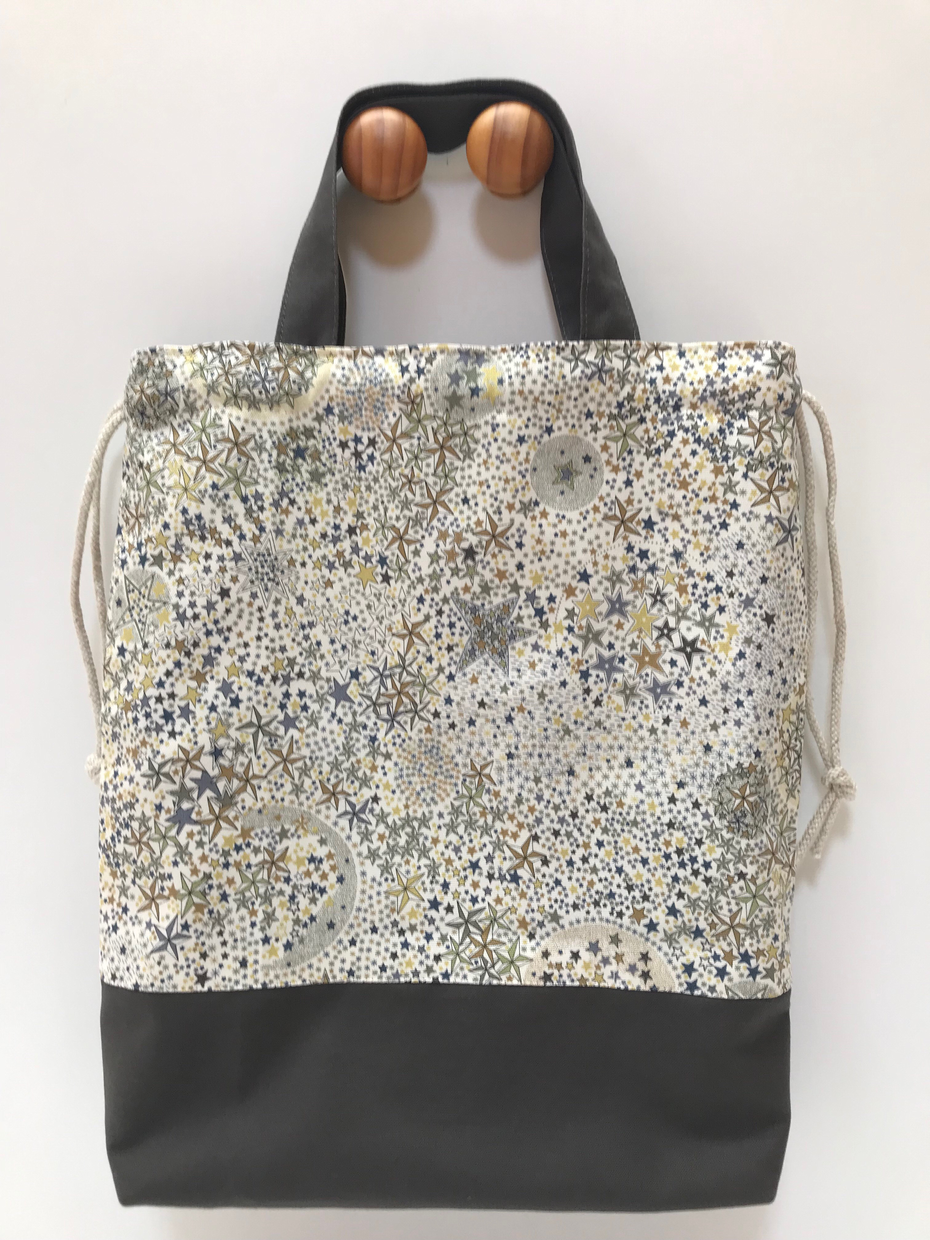 リバティ　ハンドメイド巾着　アデラジャ　グレー系