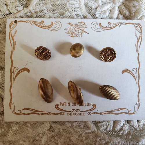 ヴィンテージボタンシート アンティーク シート販売 ボタンシート